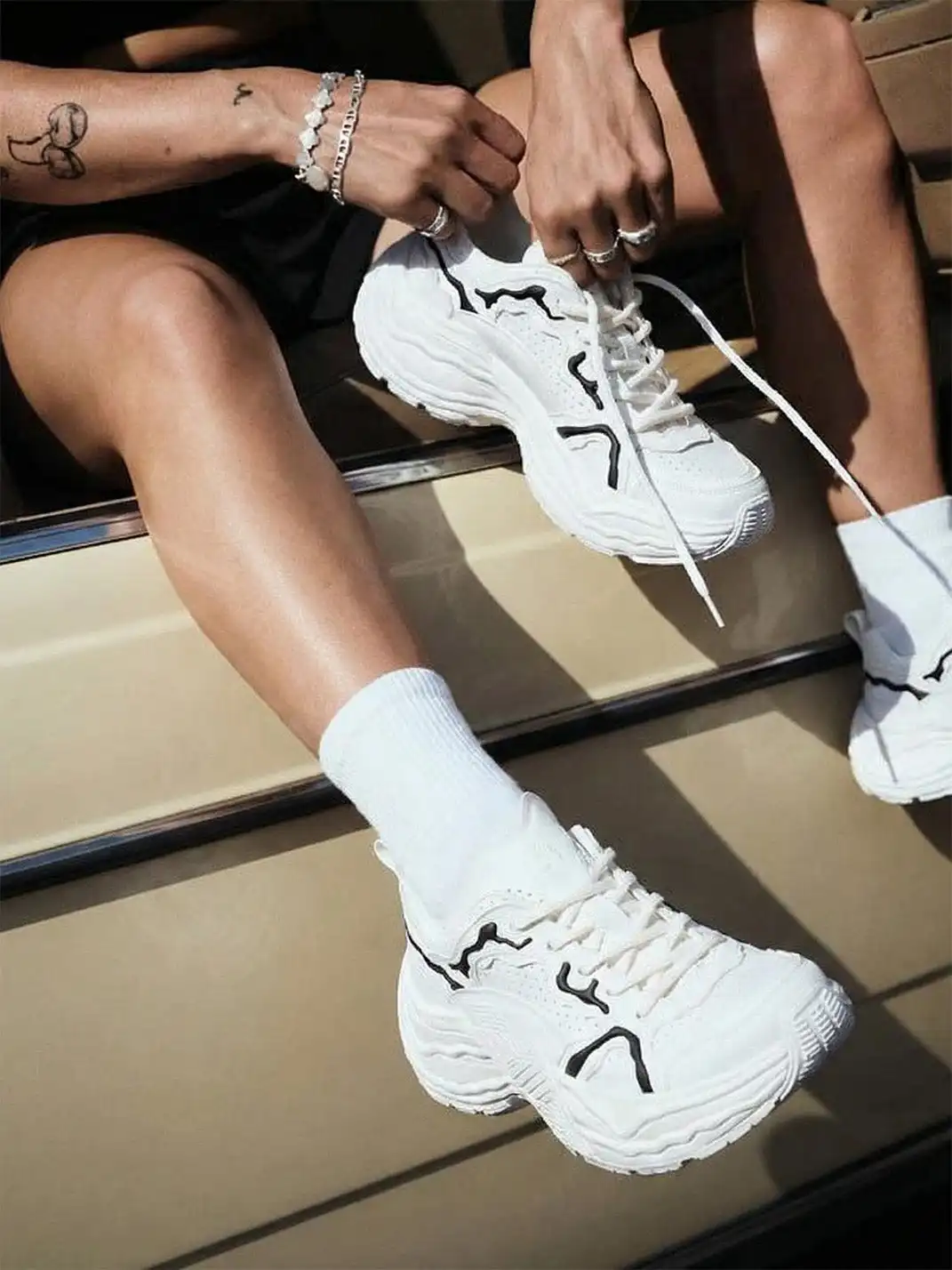 SALAXI | "FLUX FORM" Venom Chunky Sneaker