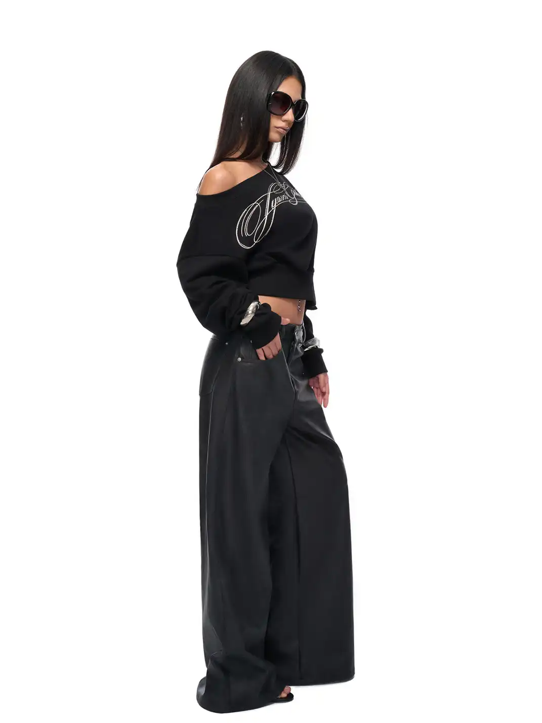 JYOSEI | Inkwaork Off-Shoulder Sweatshirt