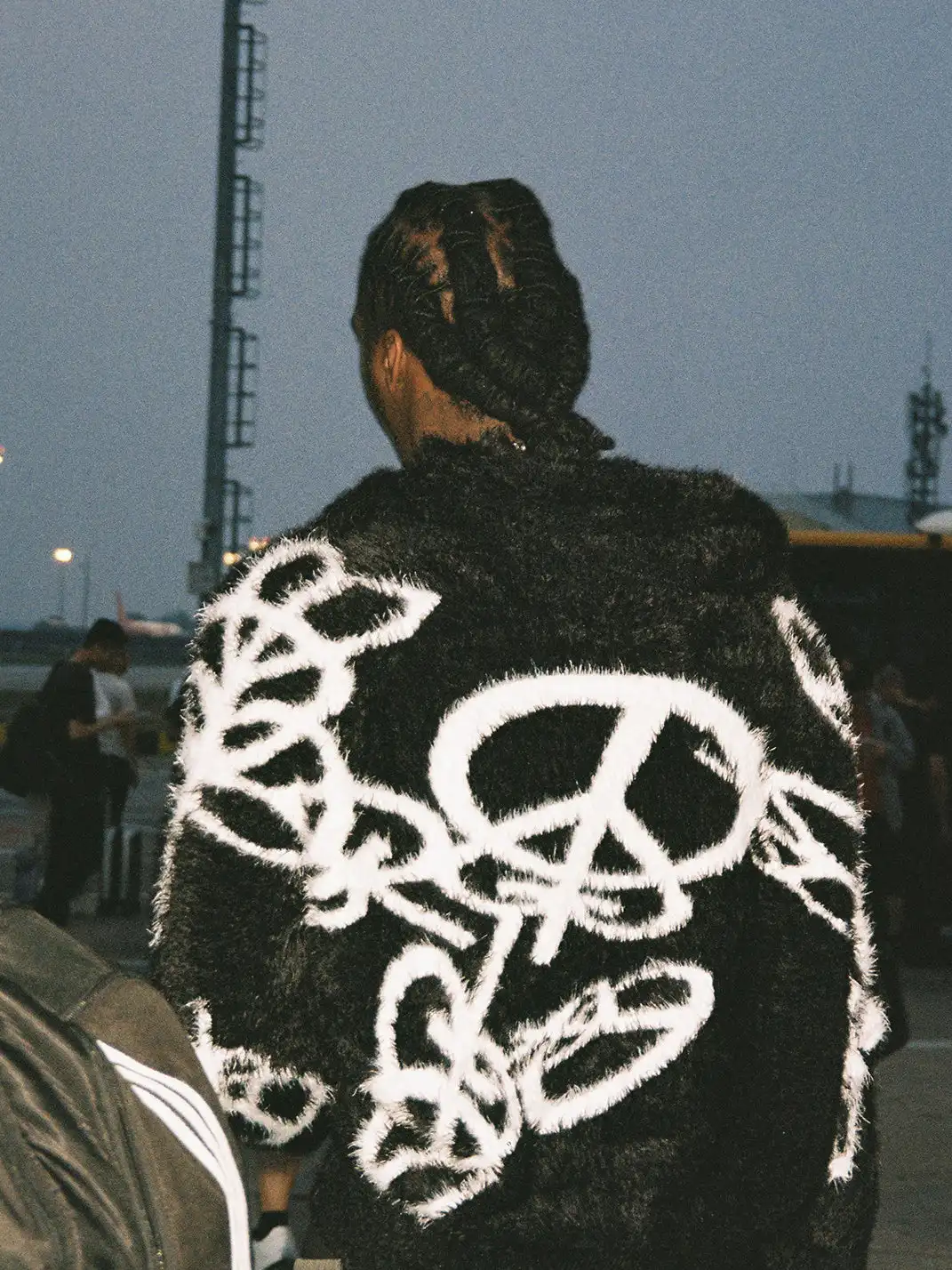 ROMAN CATCHER | Furry All Over Jacket