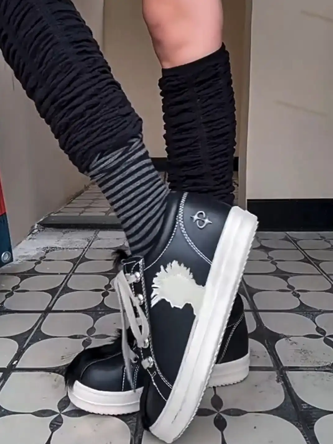 LE LOSANGE | "MOHAWK" Leather Skate Sneaker