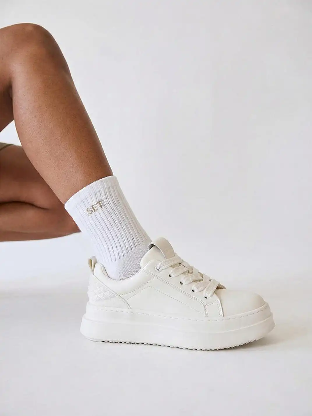 SALAXI | Heel Armor Chunky Skate Sneaker
