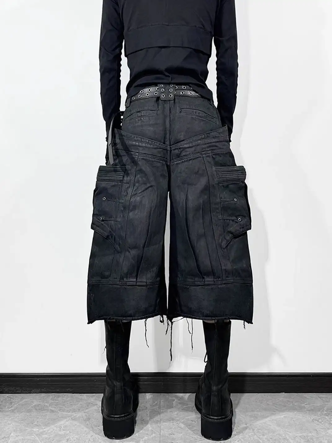 ATA NOTHINGNESS | Waxed Utility 3/4 Shorts