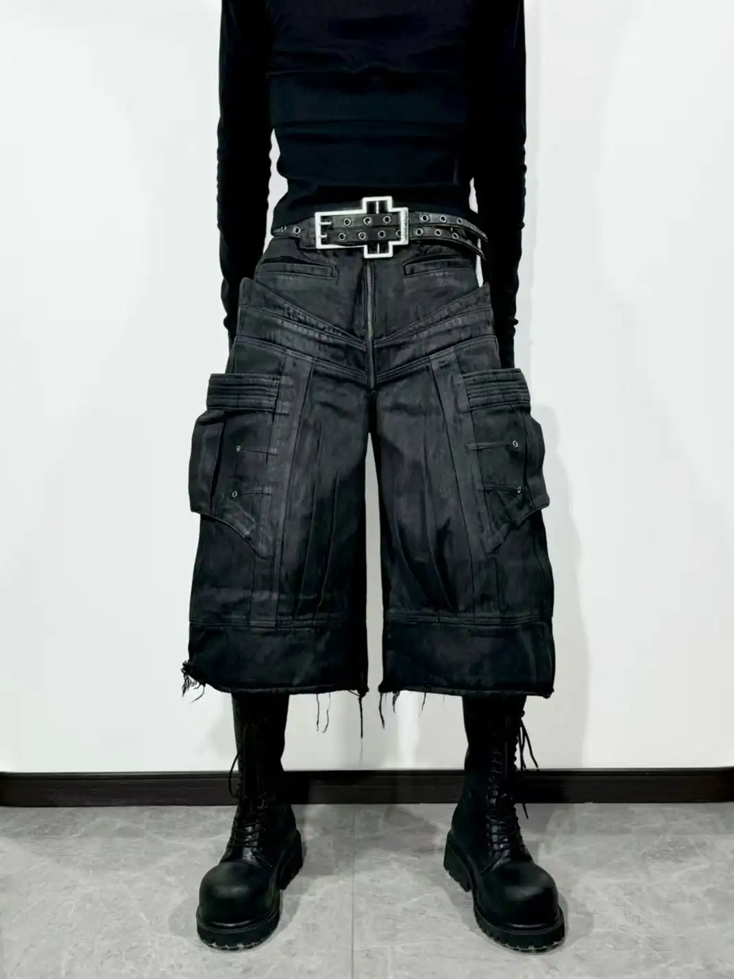 ATA NOTHINGNESS | Waxed Utility 3/4 Shorts