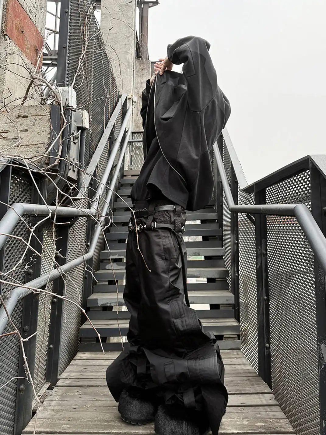 VANGUARDIA | Dark Wings Baggy Pants