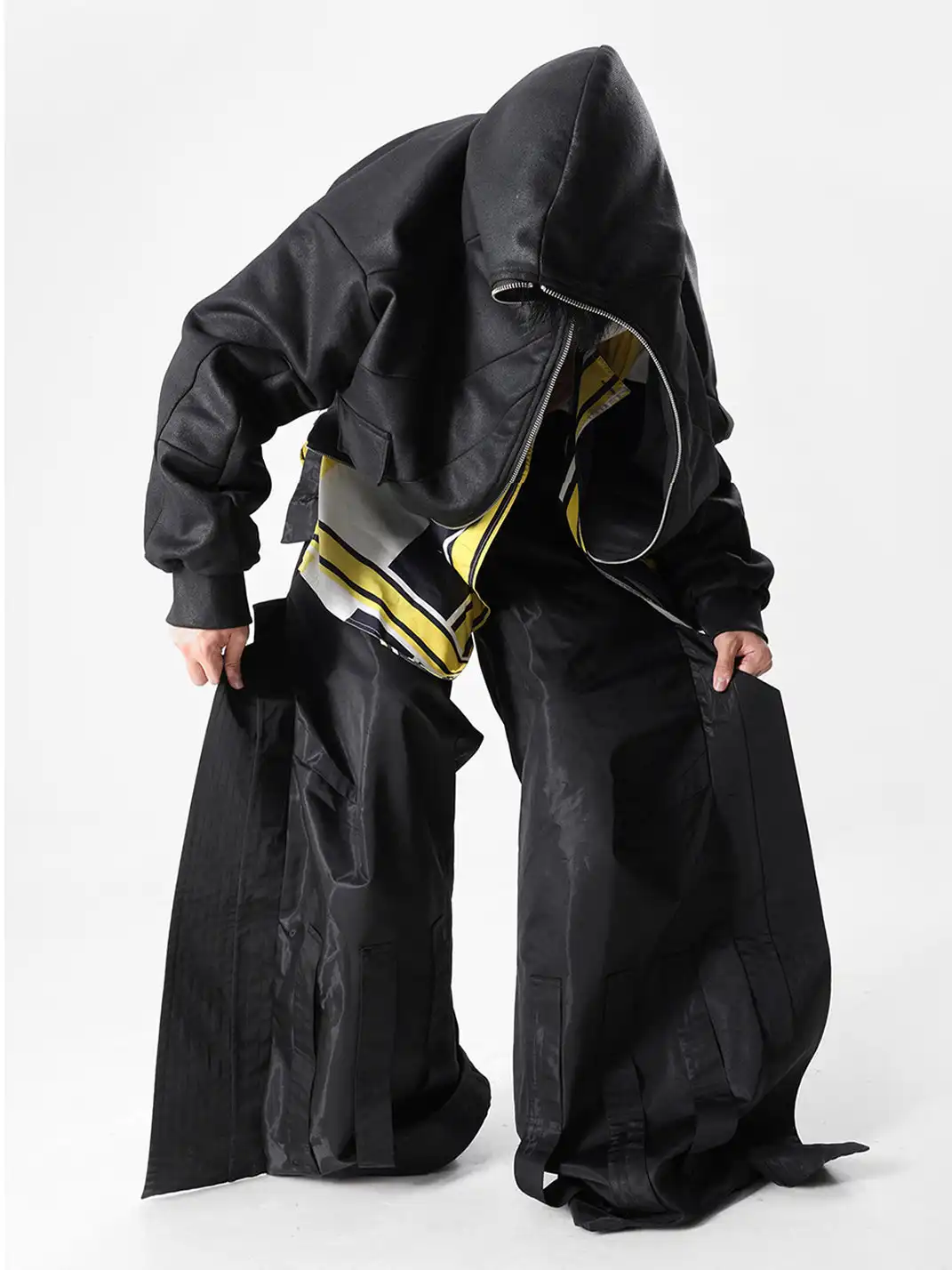 VANGUARDIA | Dark Wings Baggy Pants
