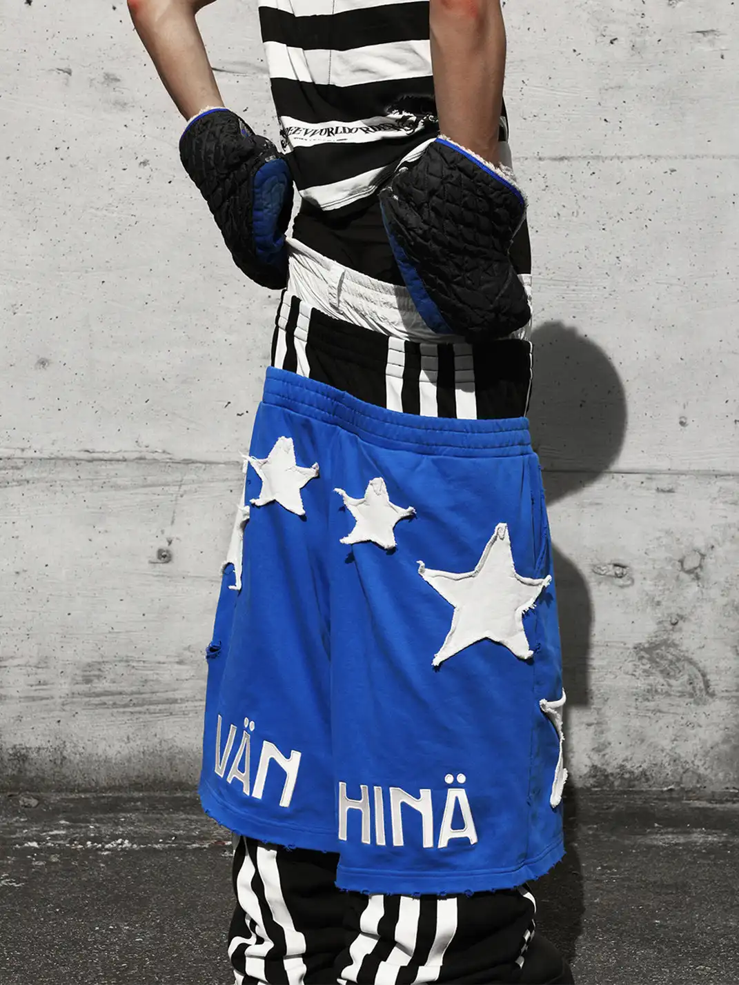VANGUARDIA | Multiwaist Patch Sweatpants