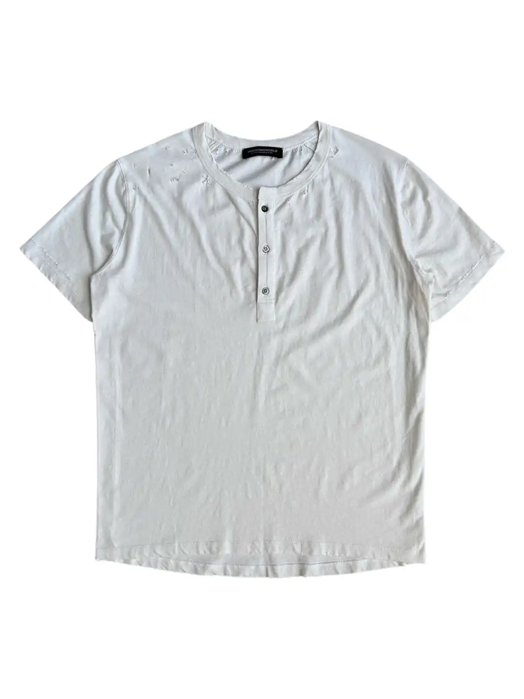 UNKNOWNWORLD | Ripped Henley Tee