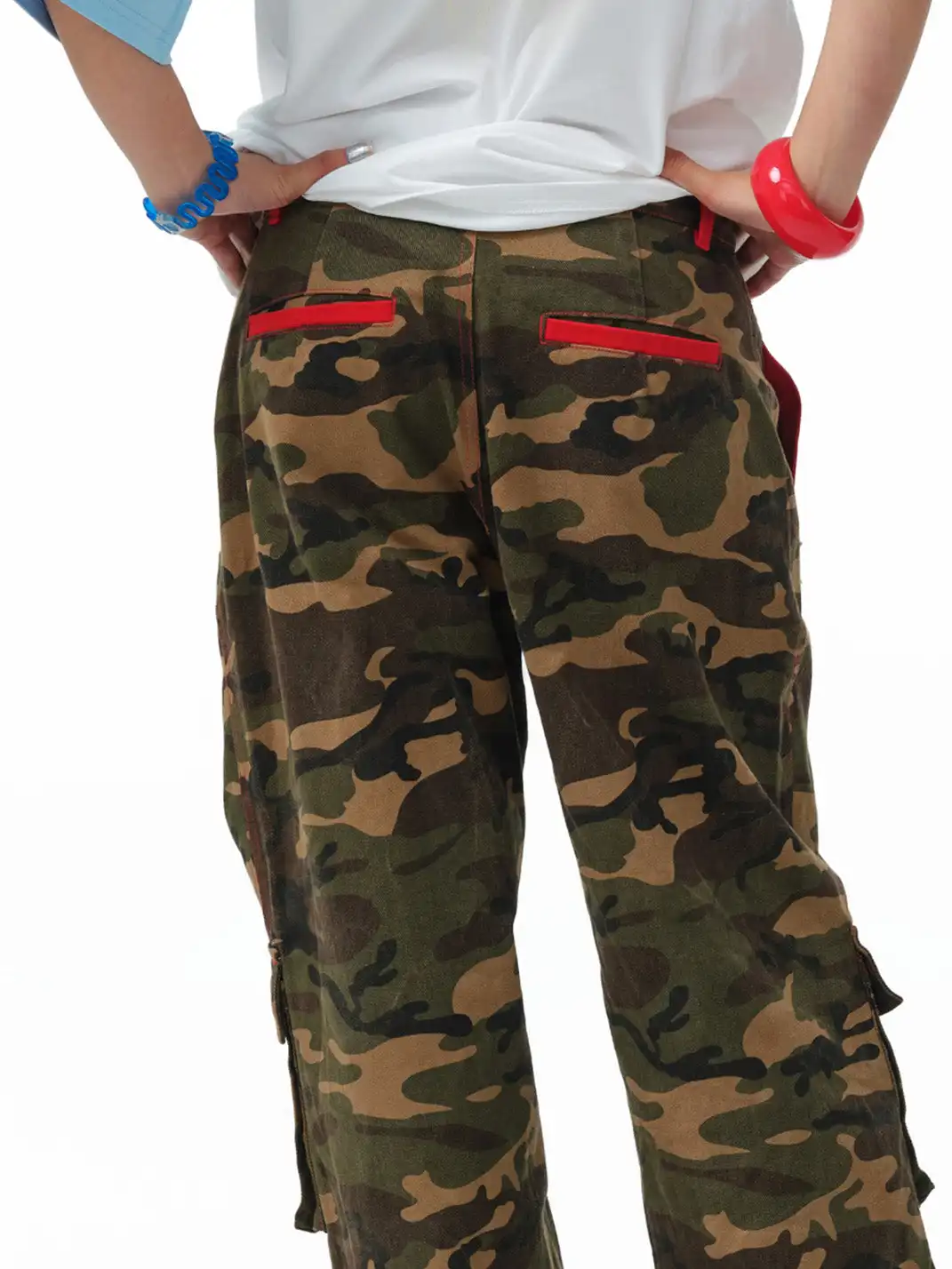 HUDIEGONGZHU | Street Style Star Embroidered Camo Cargo Pants