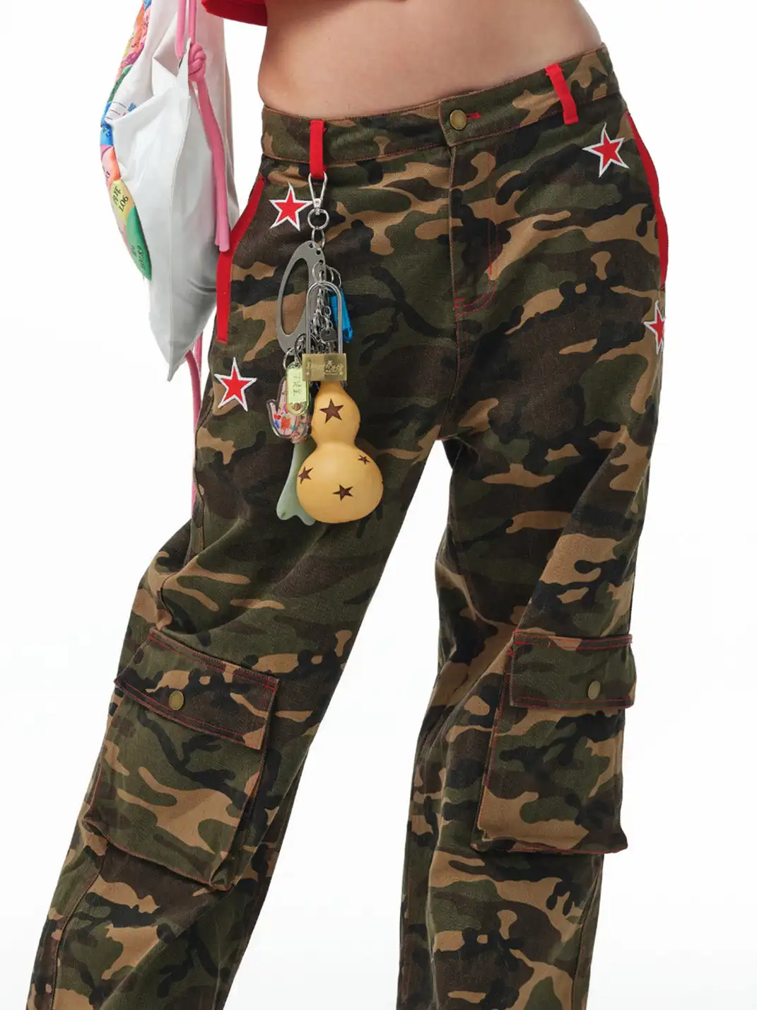 HUDIEGONGZHU | Street Style Star Embroidered Camo Cargo Pants