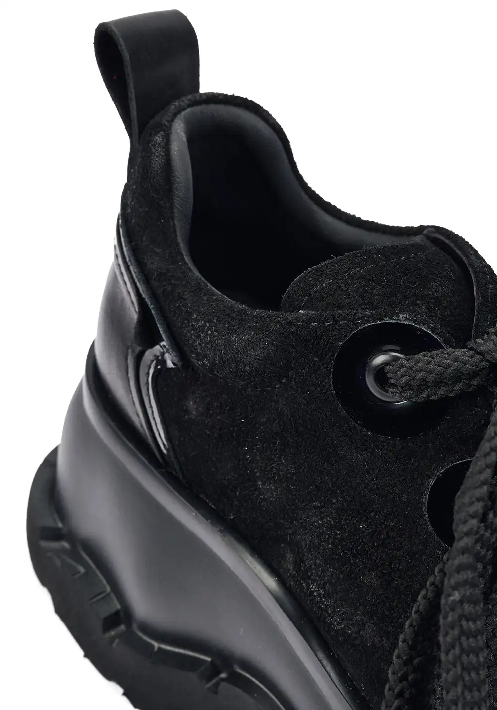 NEXT IMPULSIVE丨"Nocturne Creed" Platform Lace-up Shoes
