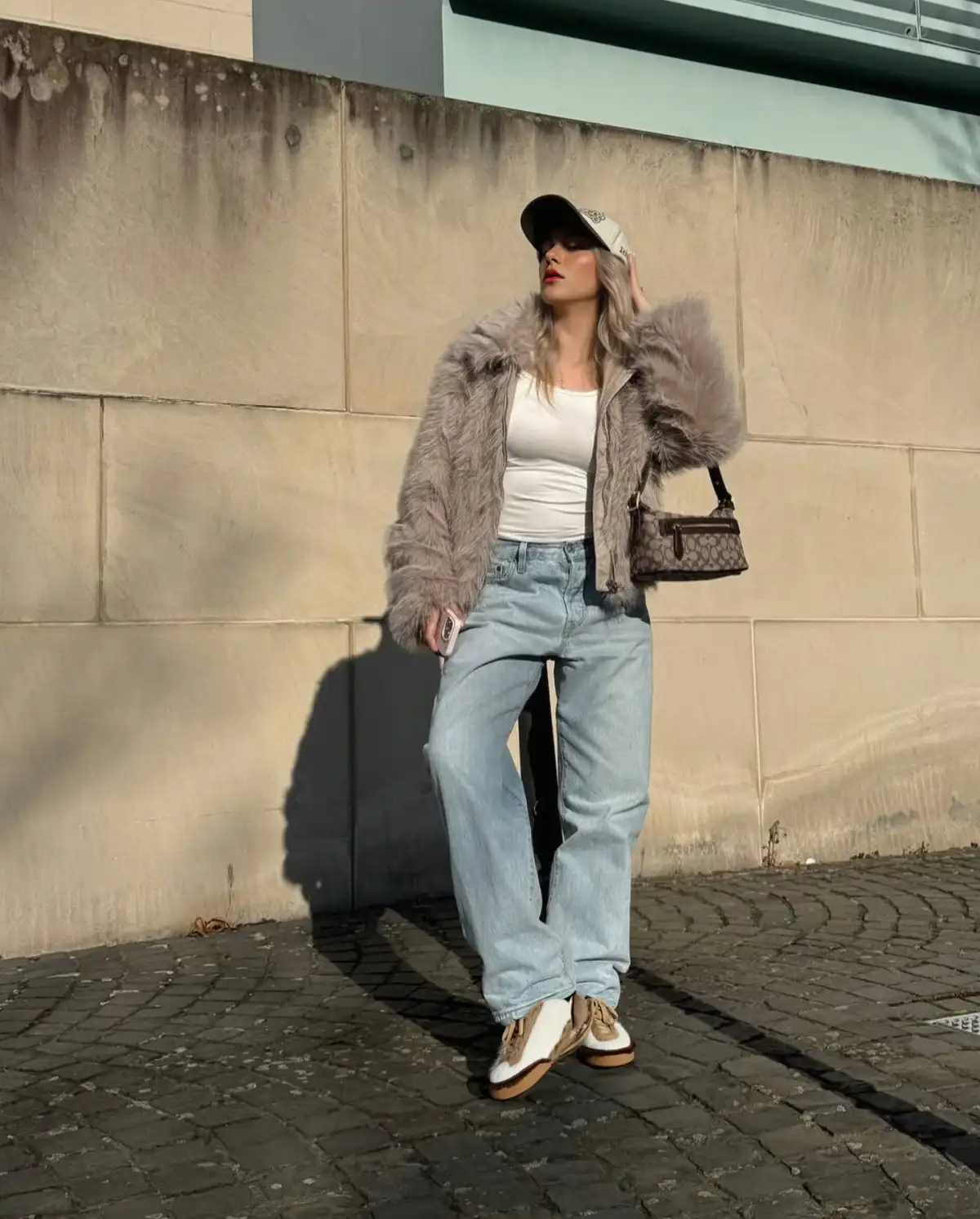 NEXT IMPULSIVE丨Yeti Contrast Color Fur Shoes