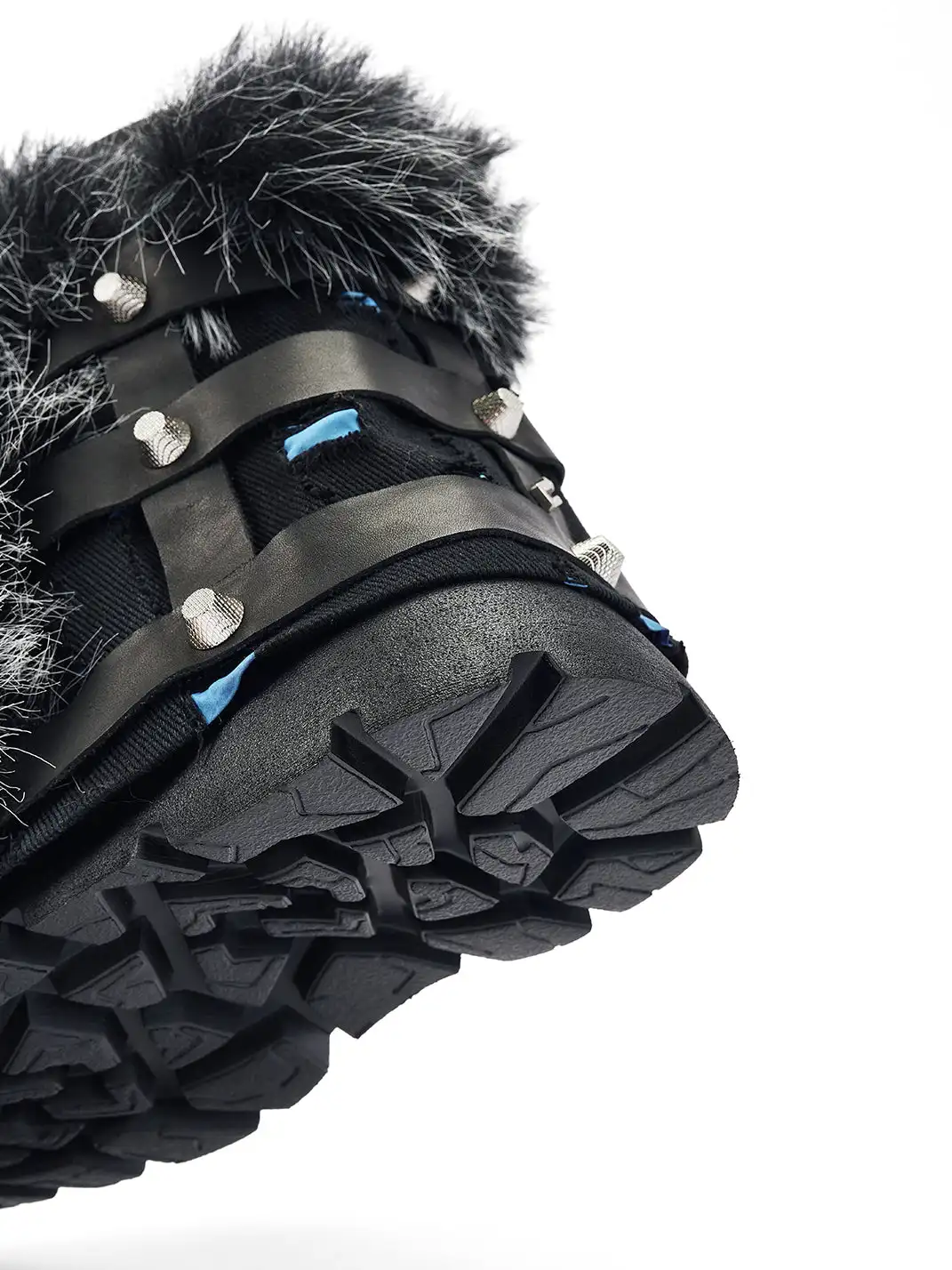 NEXT IMPULSIVE丨"Iron-Heart" Faux Fur Patchwork Boots - Black
