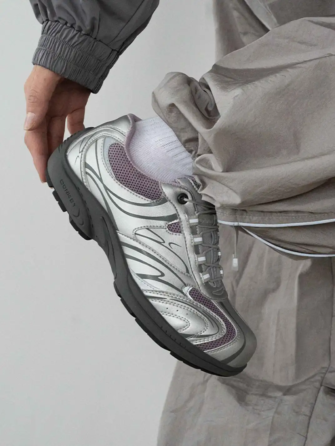 MULE DONKEY | "Streamline" Retro Quick Lace Racing Trainer