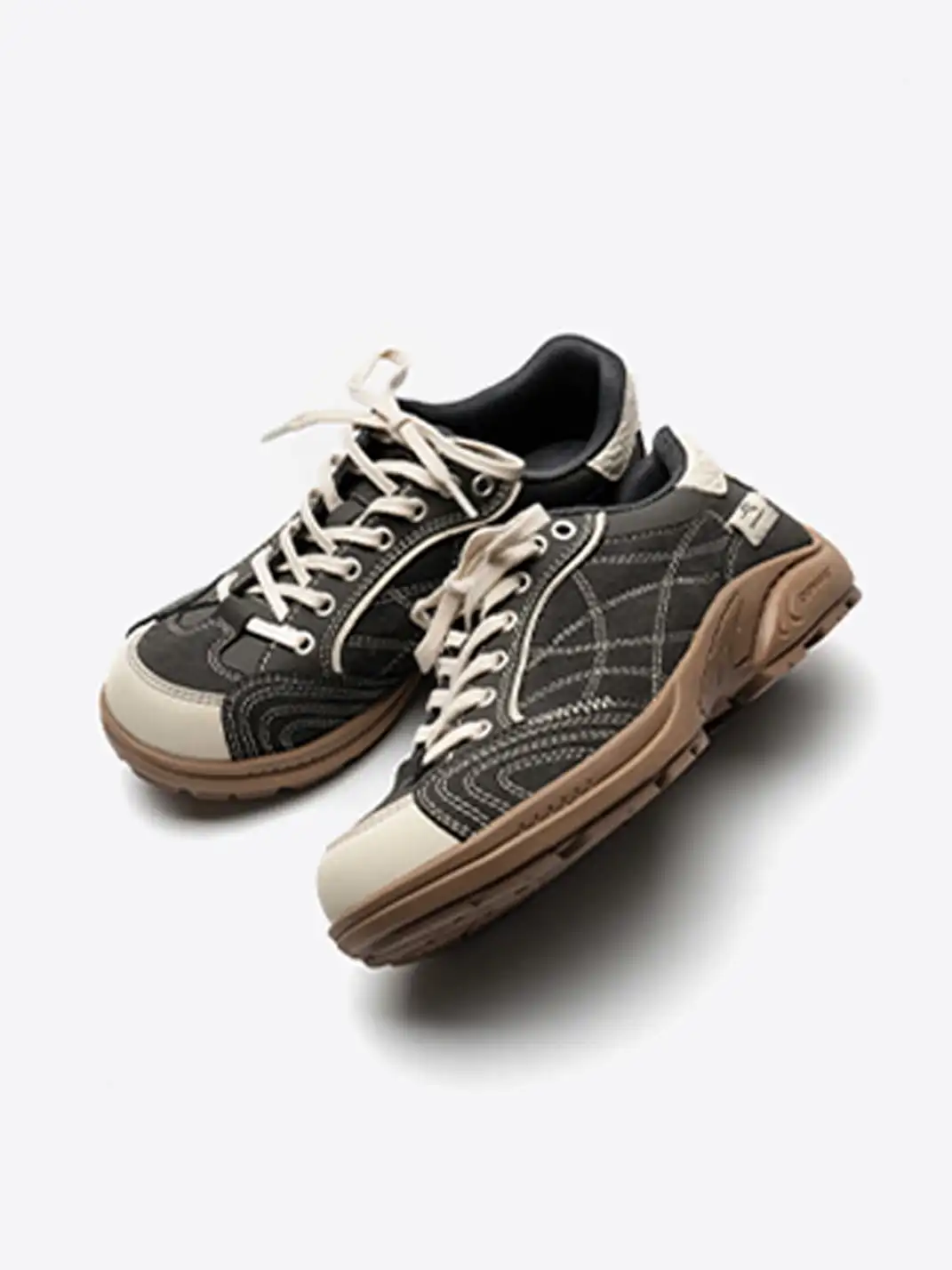 MULE DONKEY | "Downforce" Retro Stitchwork Racing Trainer