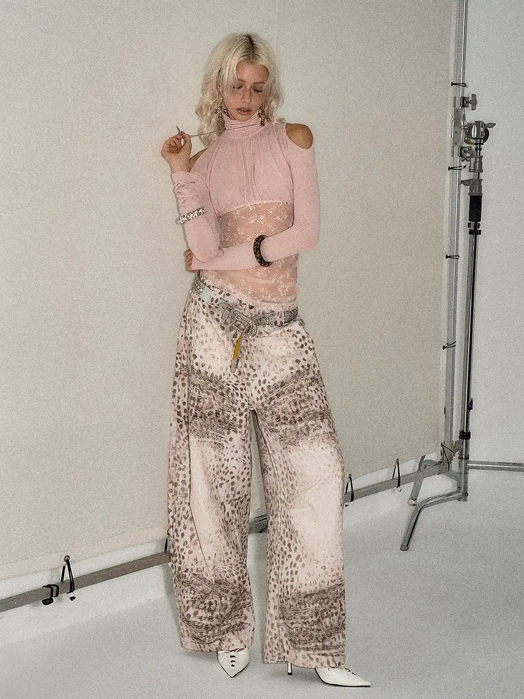 THE NEVERMORE | Cold Shoulder Lace Turtleneck Blouse