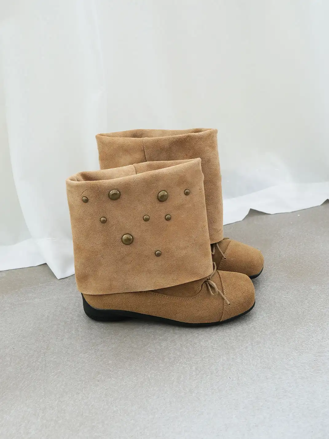Mooreyu Atelier | Vintage Cow Suede Bow Stacked Boots