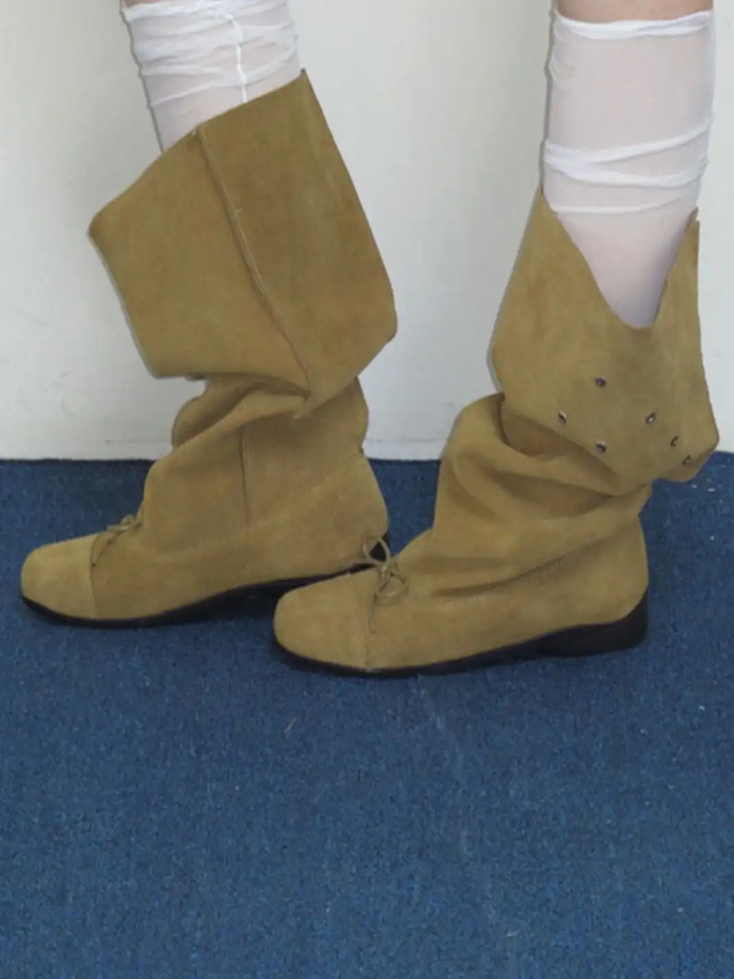 Mooreyu Atelier | Vintage Cow Suede Bow Stacked Boots