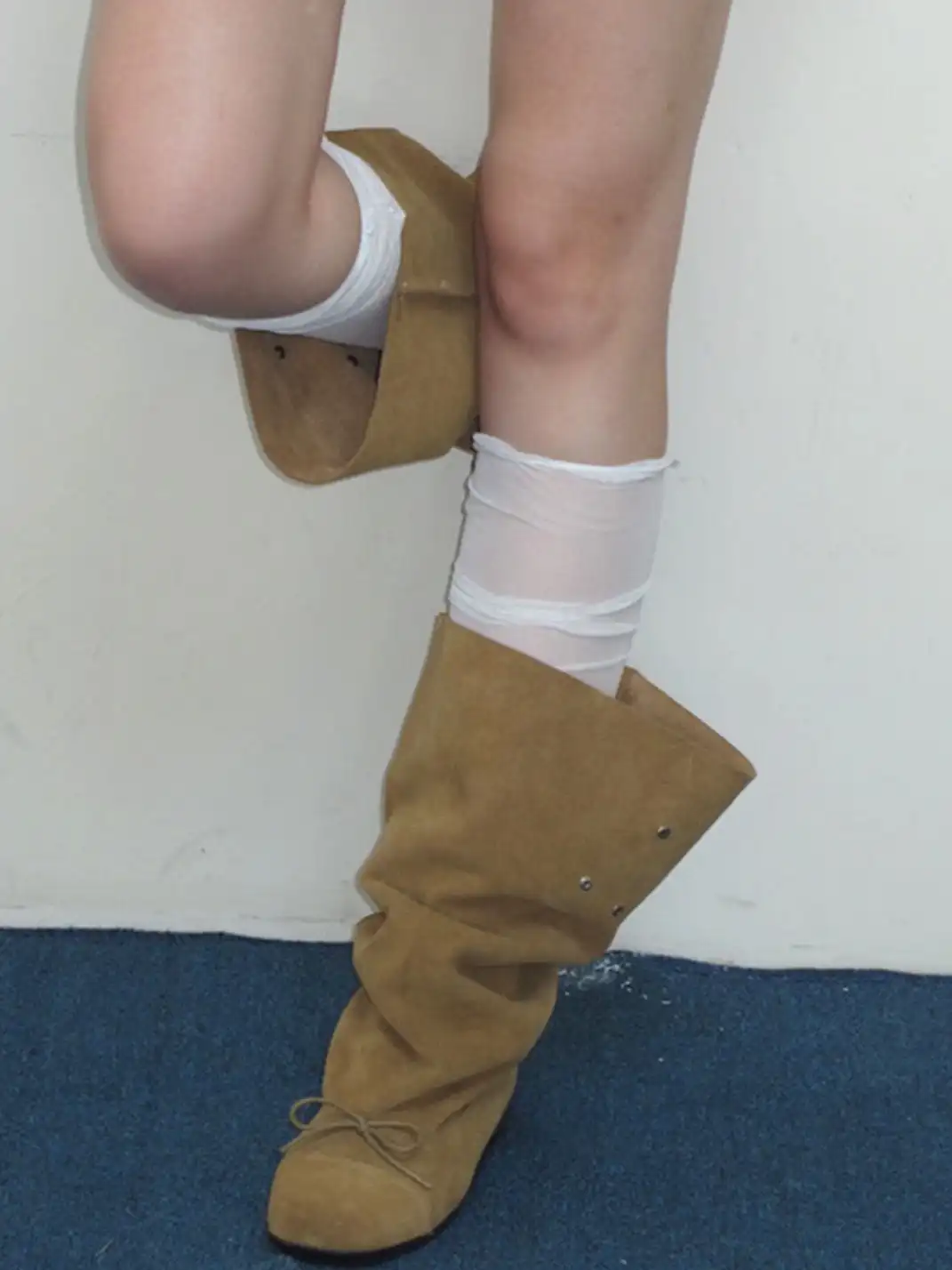 Mooreyu Atelier | Vintage Cow Suede Bow Stacked Boots