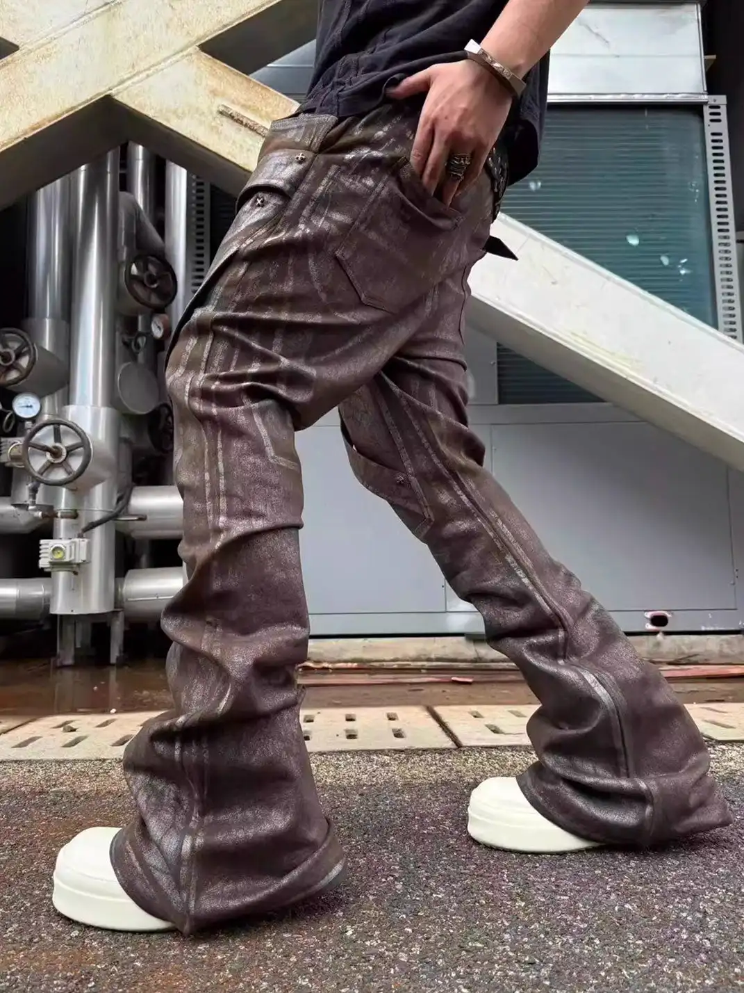 Disark│Vintage Distressed Coated Flared Pants