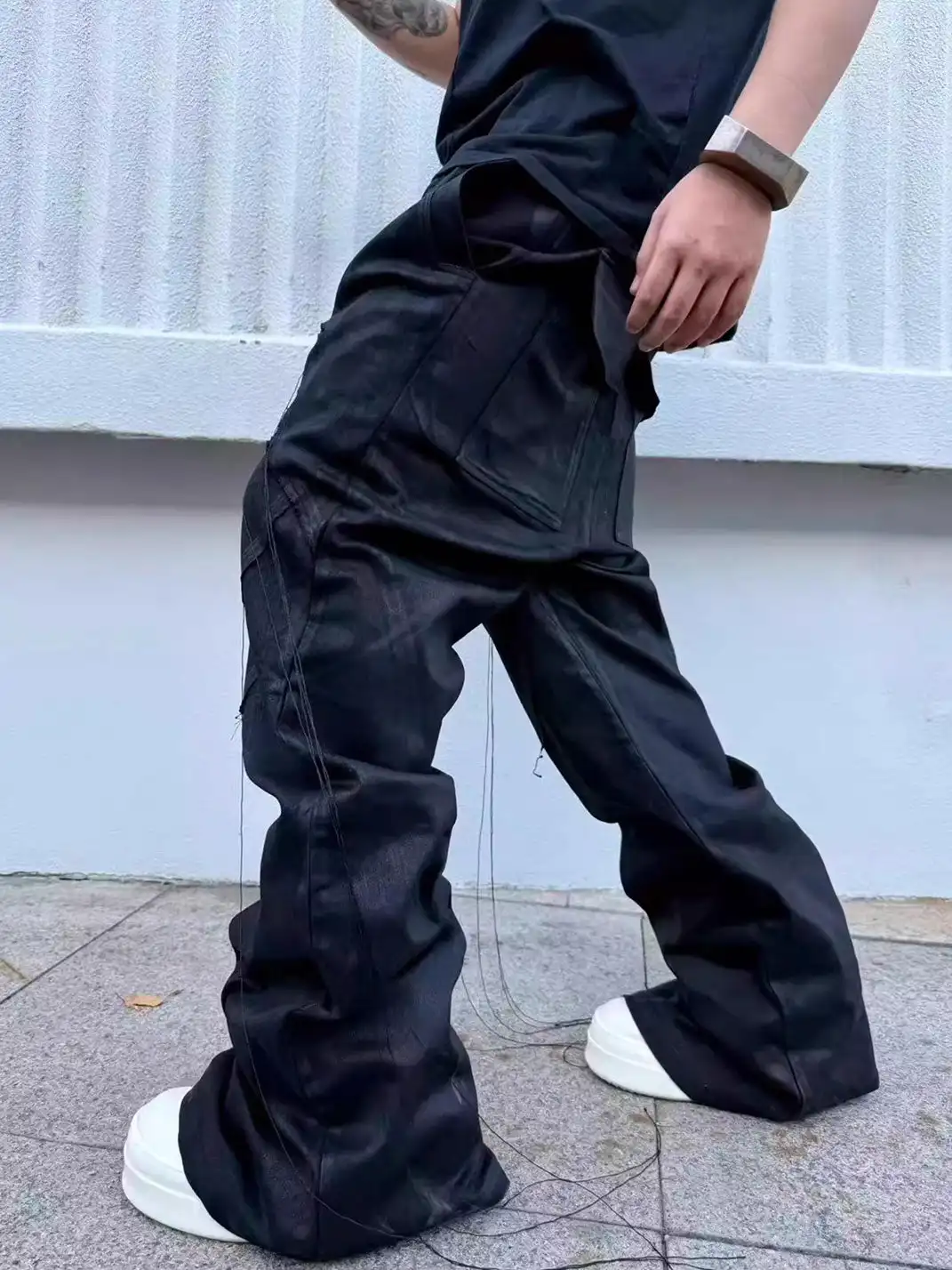 Disark│Hand-Waxed Tassel Flared Jeans