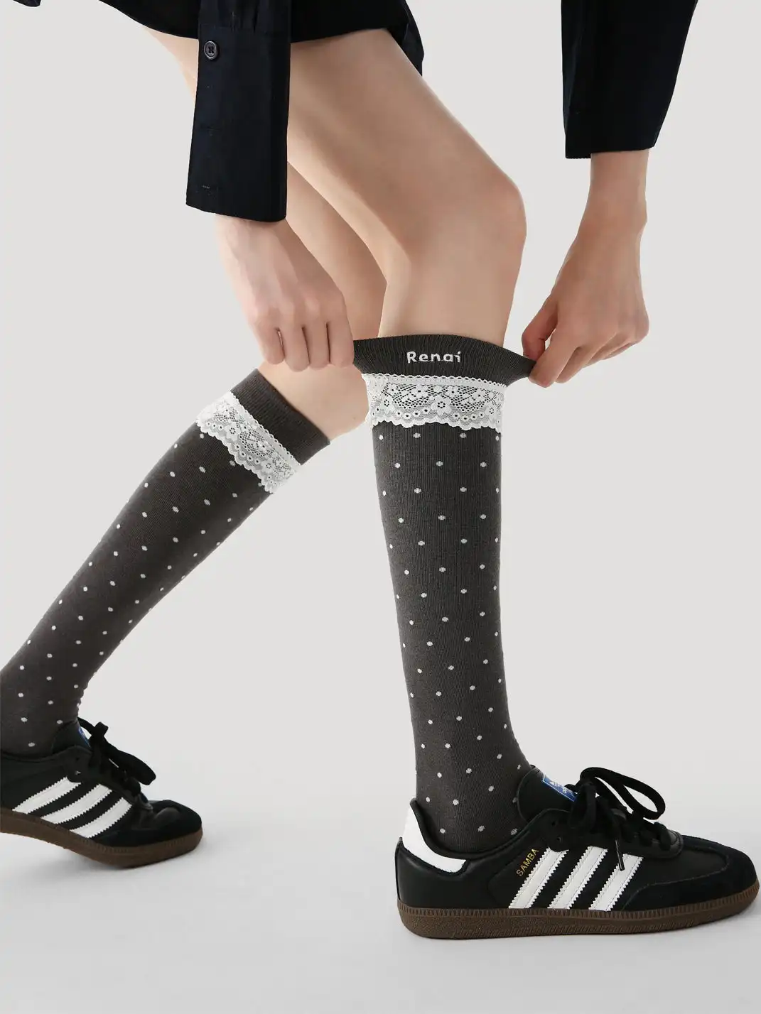Renaissance丨Lace Princess Calf Socks