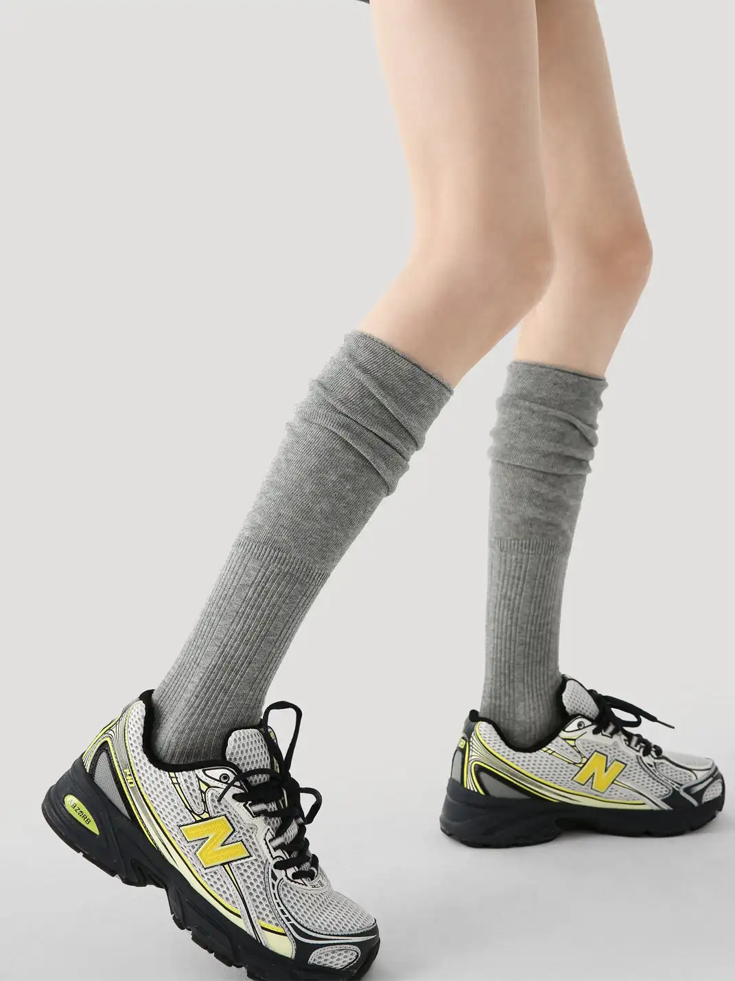 Renaissance丨Solid Color Seamless Over-the-Knee Socks