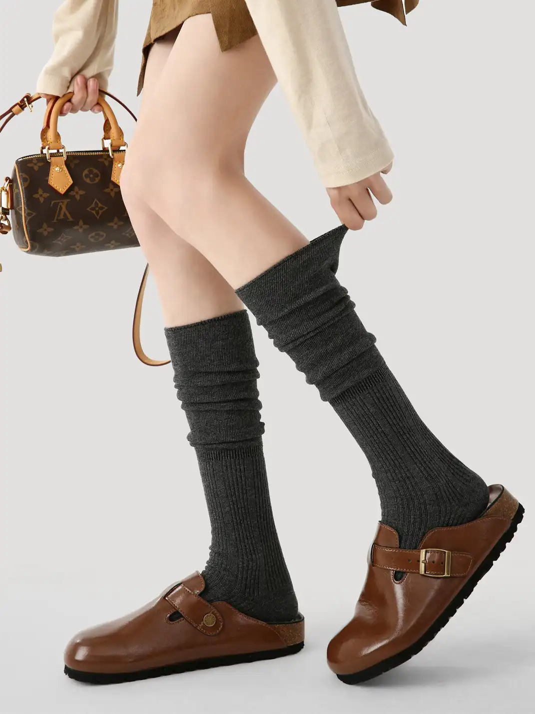 Renaissance丨Solid Color Seamless Over-the-Knee Socks