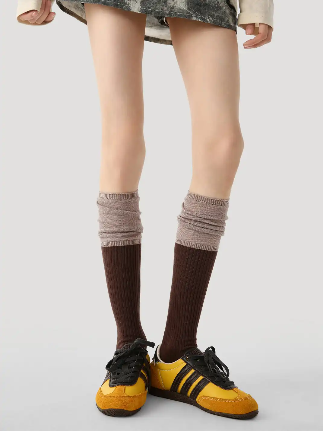 Renaissance丨 Color Block High Loose Socks