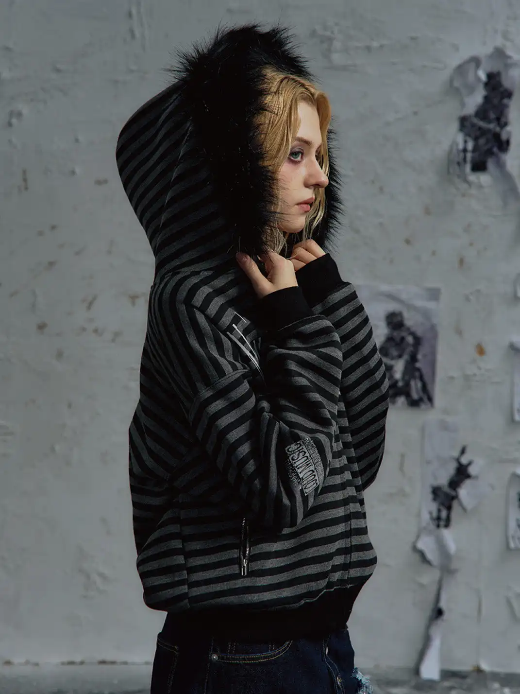 PAIKI | Faux Fur Collar Knit Hoodie