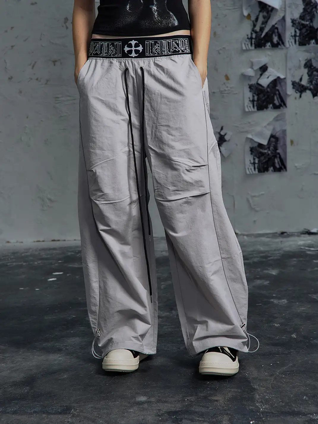 PAIKI | Loose Fit Cargo Pants