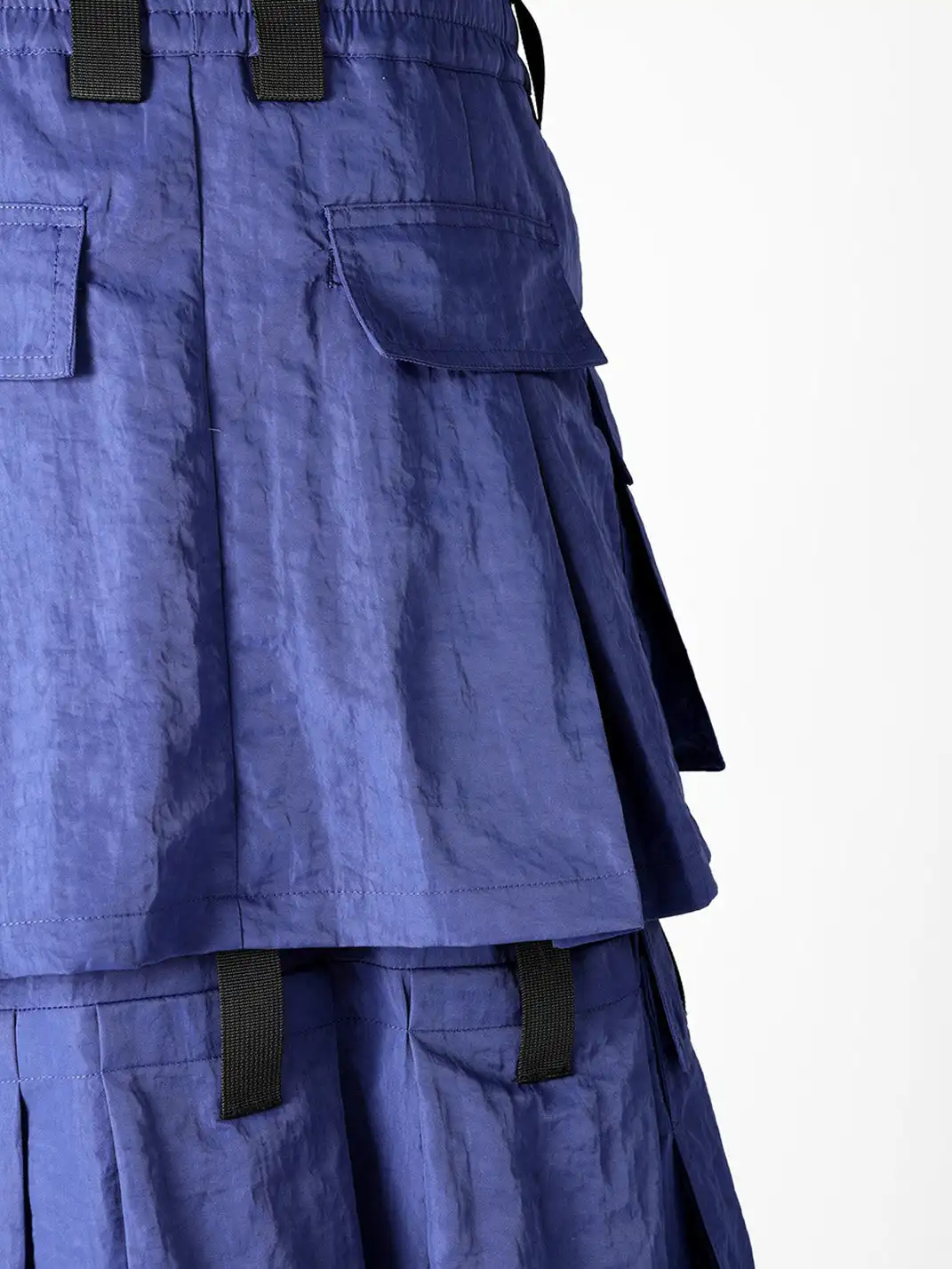 VANGUARDIA | Gender-Neutral Utility Multi-Pocket Skirt