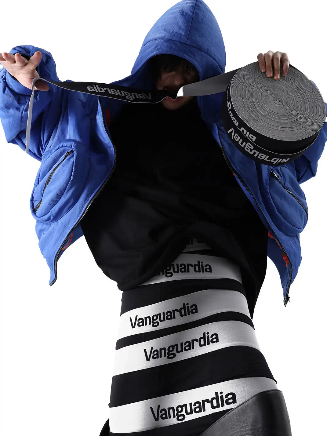 VANGUARDIA | Oversized Hooded Multi-Pocket Coat