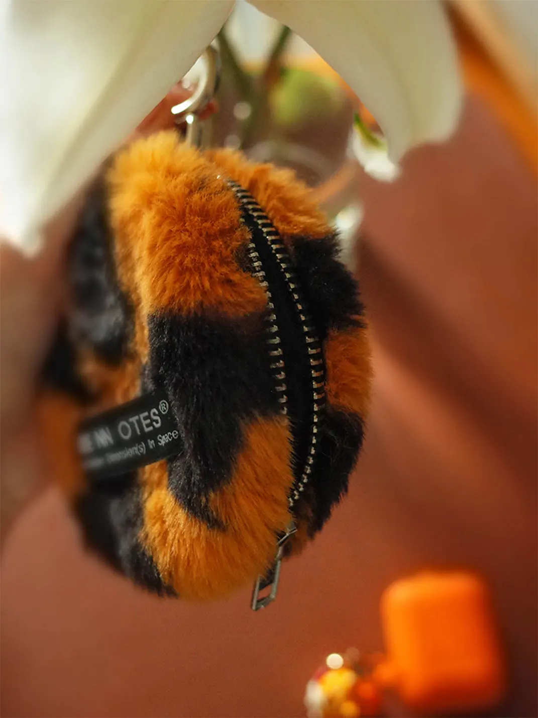 HIDDENNOTES | Leopard Mini Round Bag (Random Leopard Print)