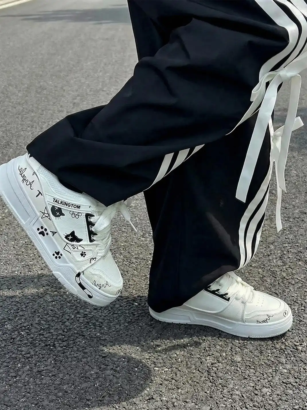 TALKING TOM丨Anime Cat Sneakers