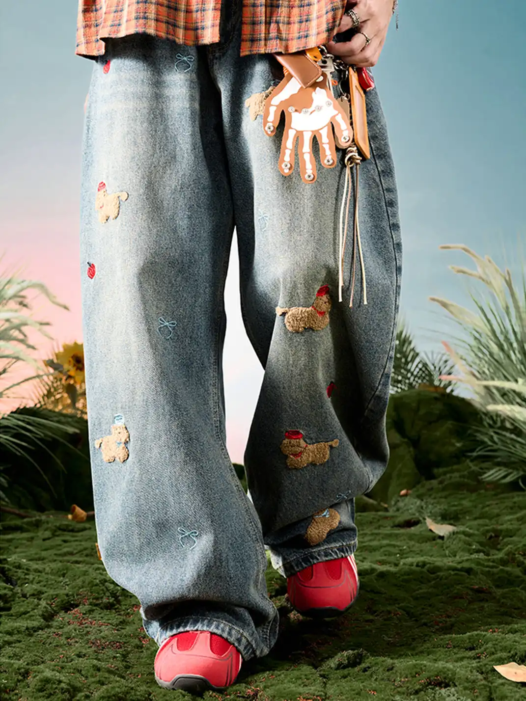 Nuthink | Embroidered Teddy Bear Wide-Leg Denim Pants