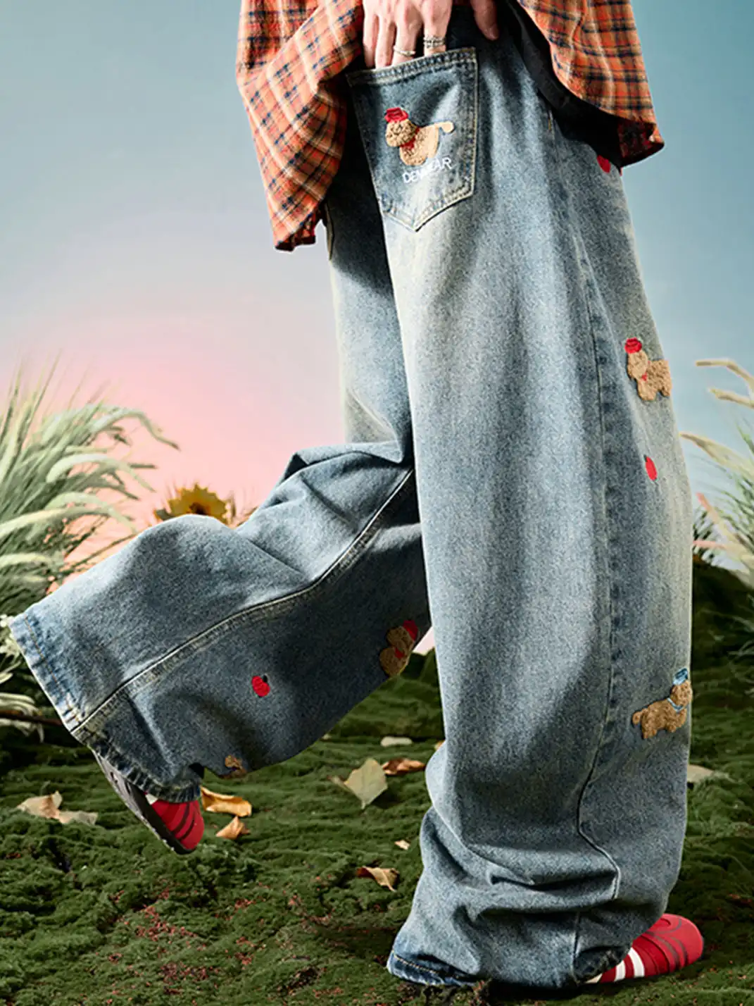 Nuthink | Embroidered Teddy Bear Wide-Leg Denim Pants