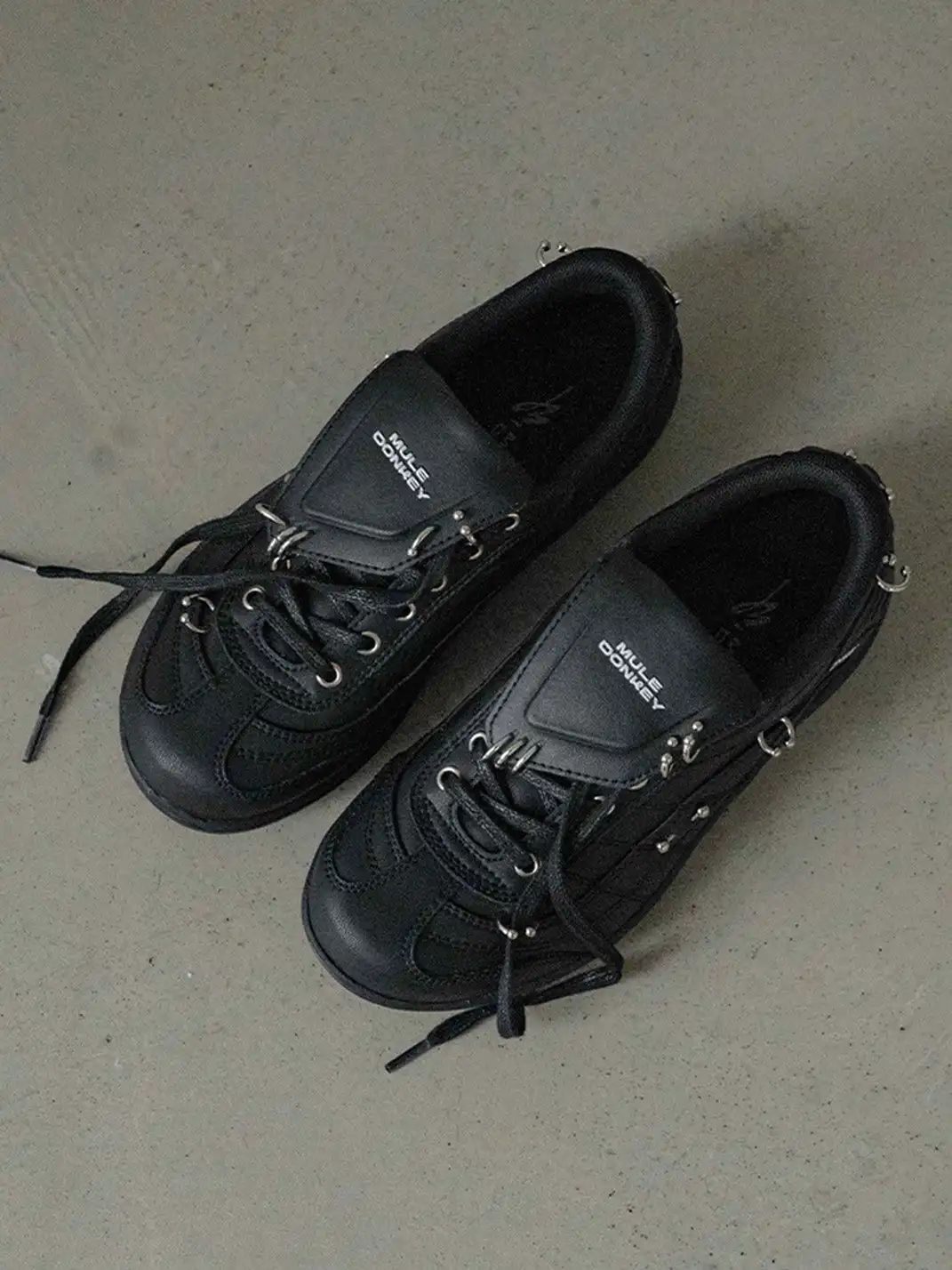 MULE DONKEY | Flip-top Training Sneakers