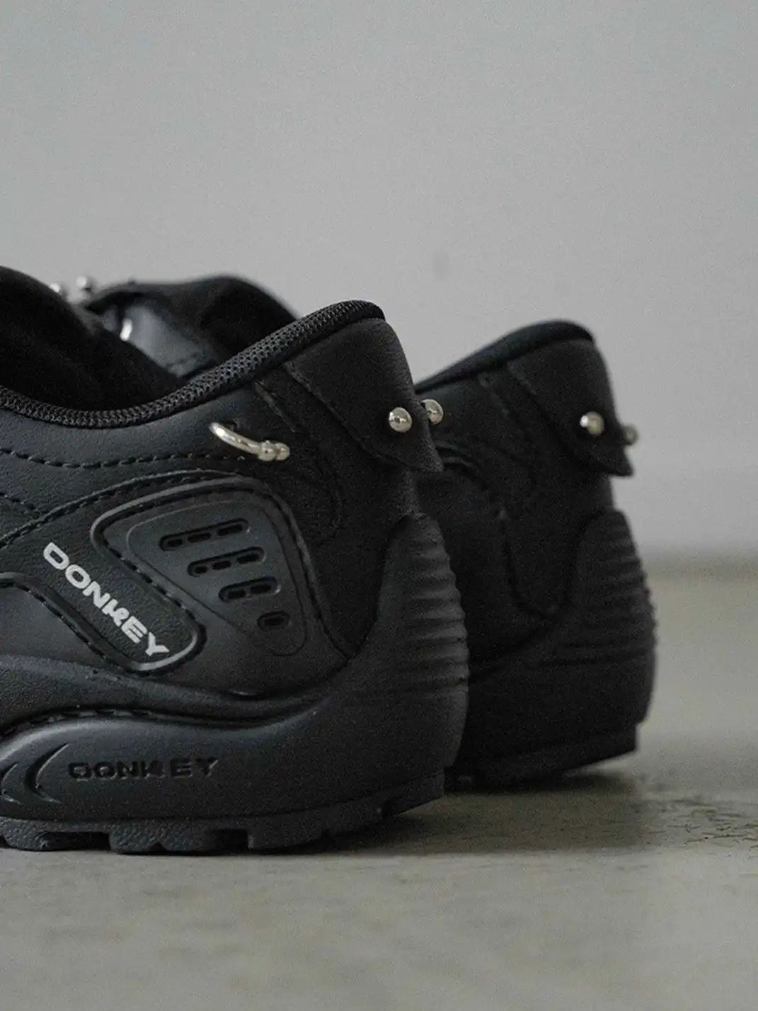 MULE DONKEY | Flip-top Training Sneakers