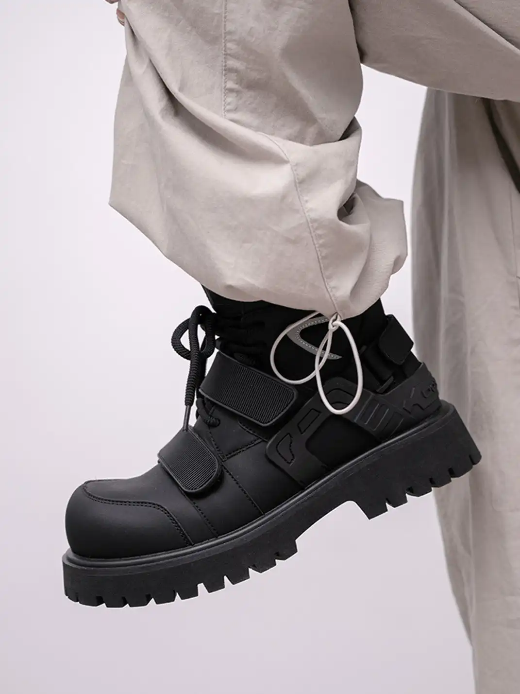 MULE DONKEY | Velcro Strap Chunky Motorcycle Boots
