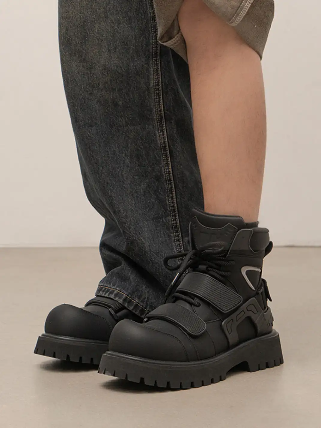 MULE DONKEY | Velcro Strap Chunky Motorcycle Boots