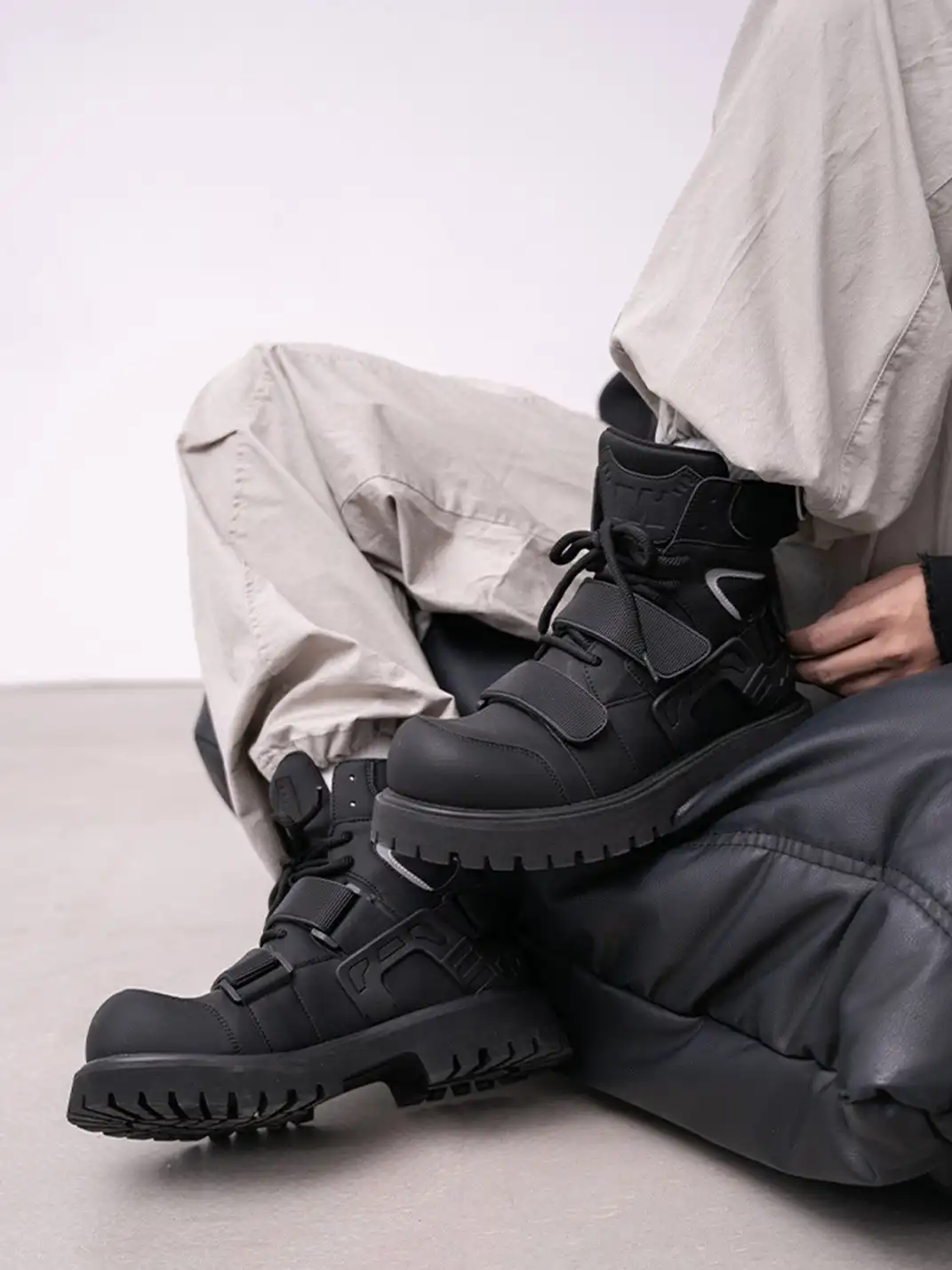 MULE DONKEY | Velcro Strap Chunky Motorcycle Boots