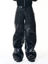 Fourth3ex | Letter Print Quilted PU Pants