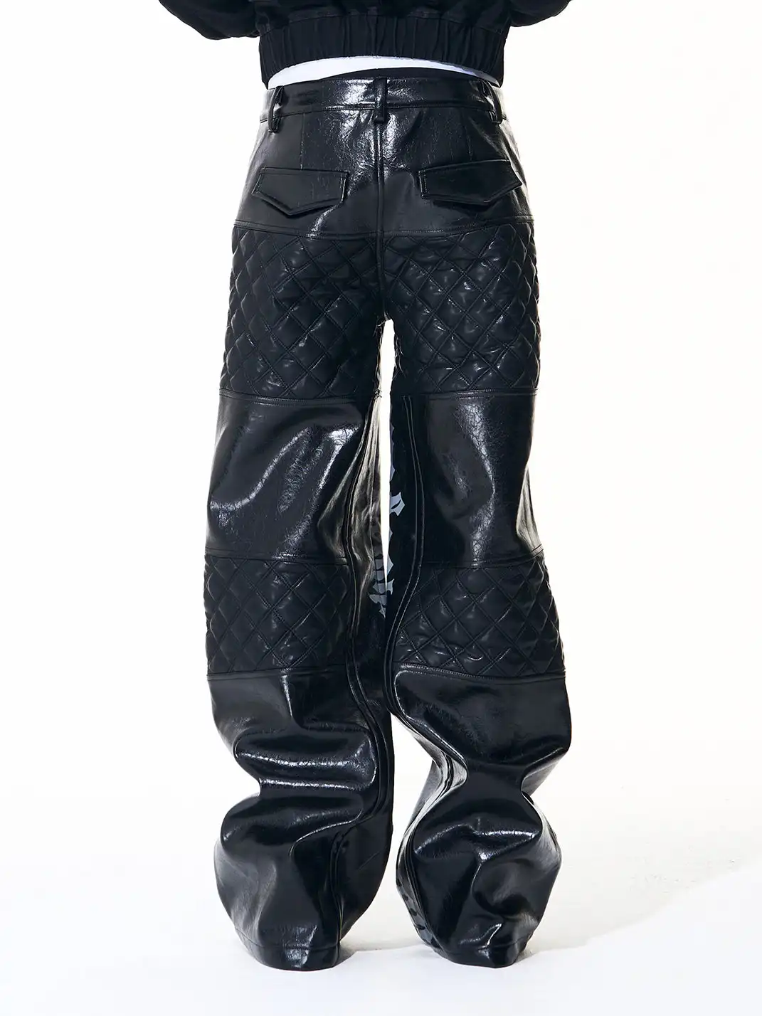 Fourth3ex | Letter Print Quilted PU Pants