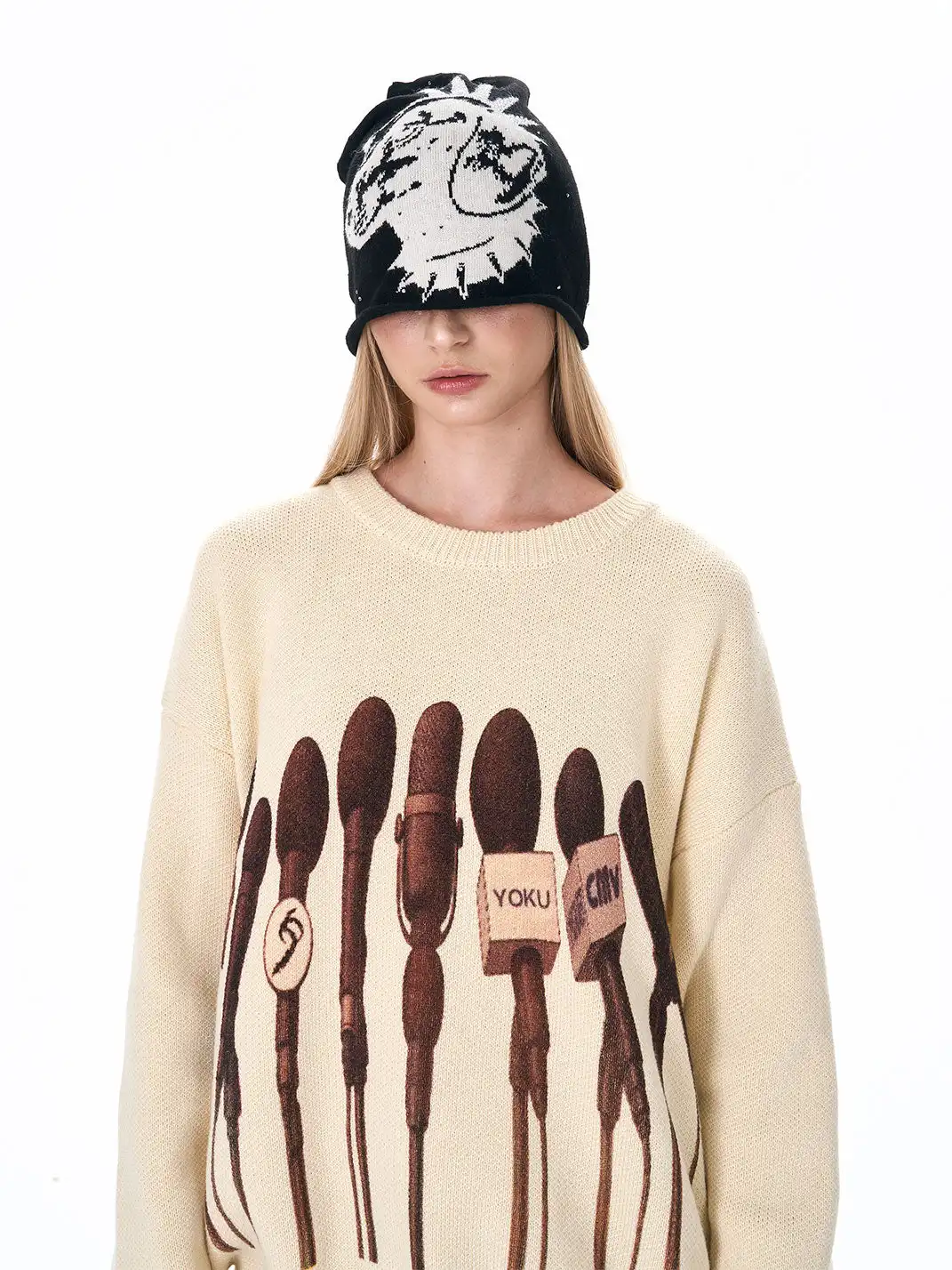 Fourth3ex | Punk Sausage Dog Embroidered Knit Hat