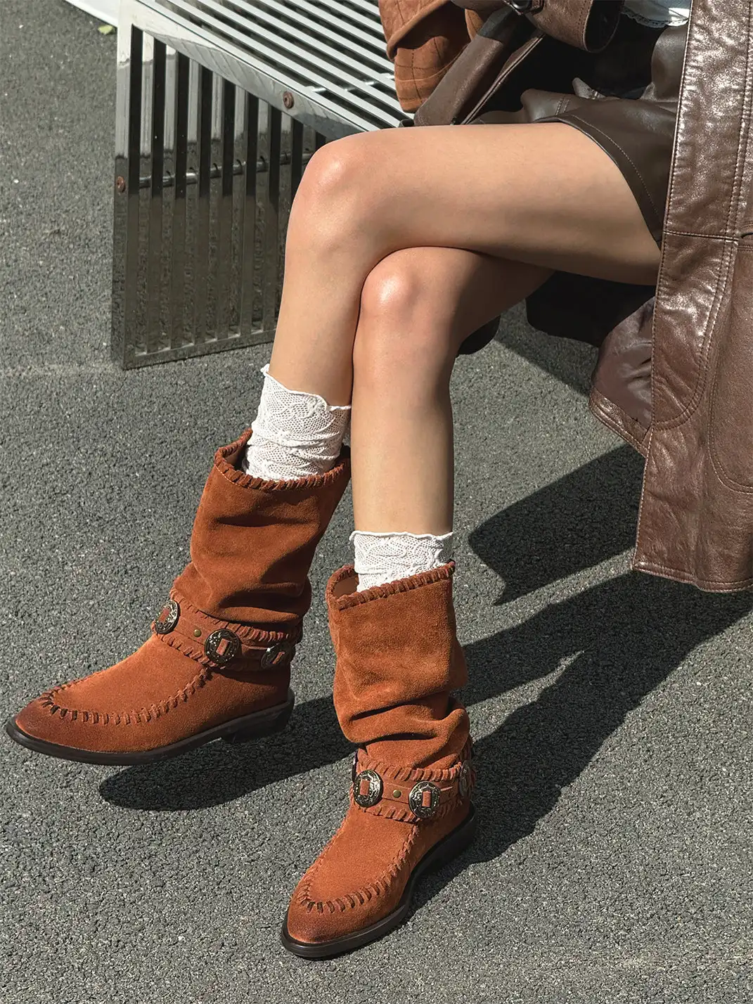 GSL | Retro Western Buckle Detail Suede Mid-calf Boots