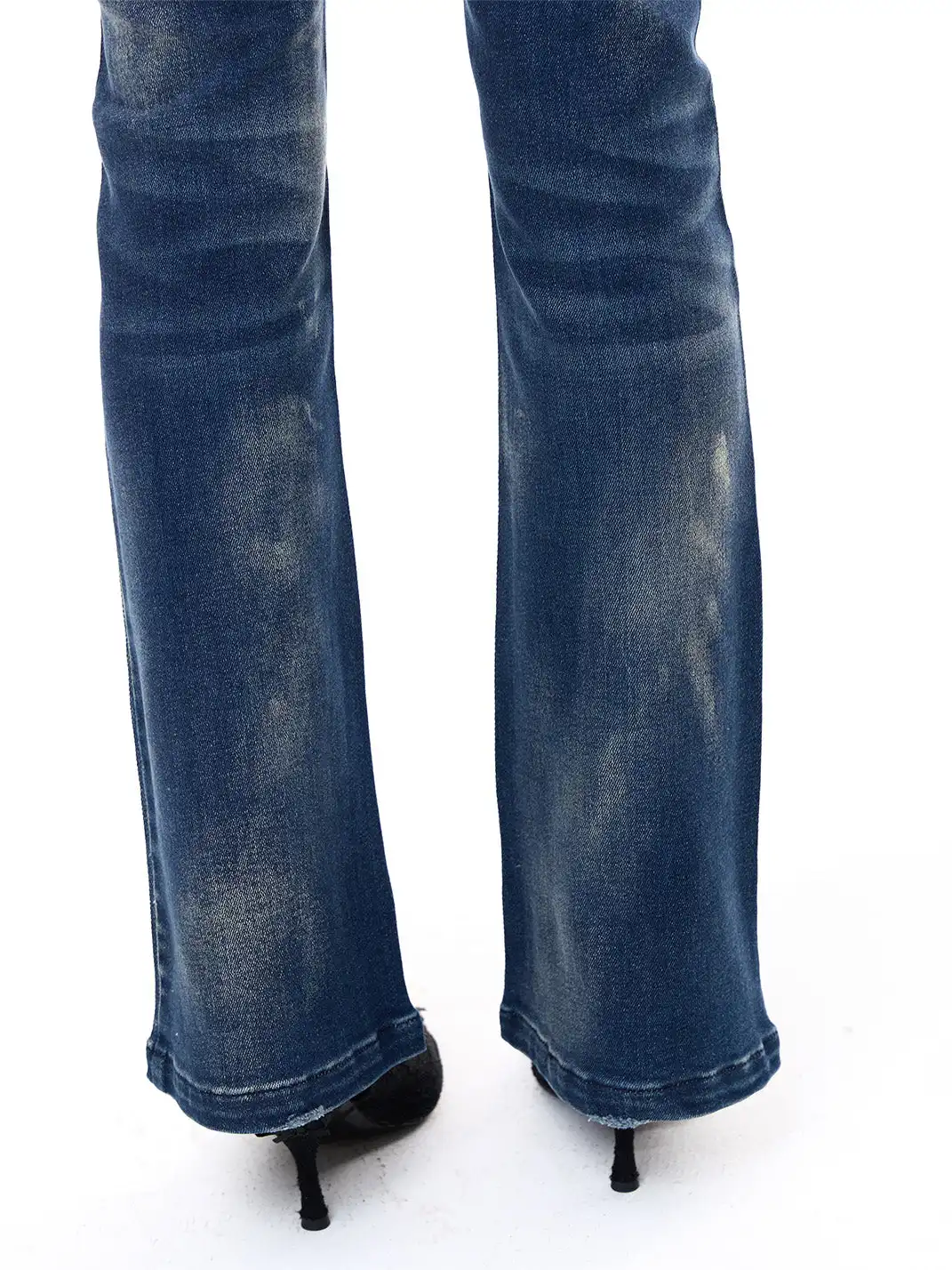 FayChui | Washed Skinny Fit Denim Pants with Rhinestone Detail