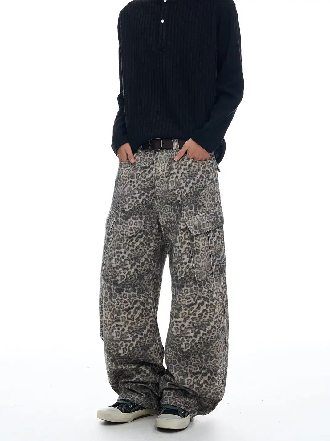 FLYOFF | Leopard Print Wide-Leg Cargo Pants