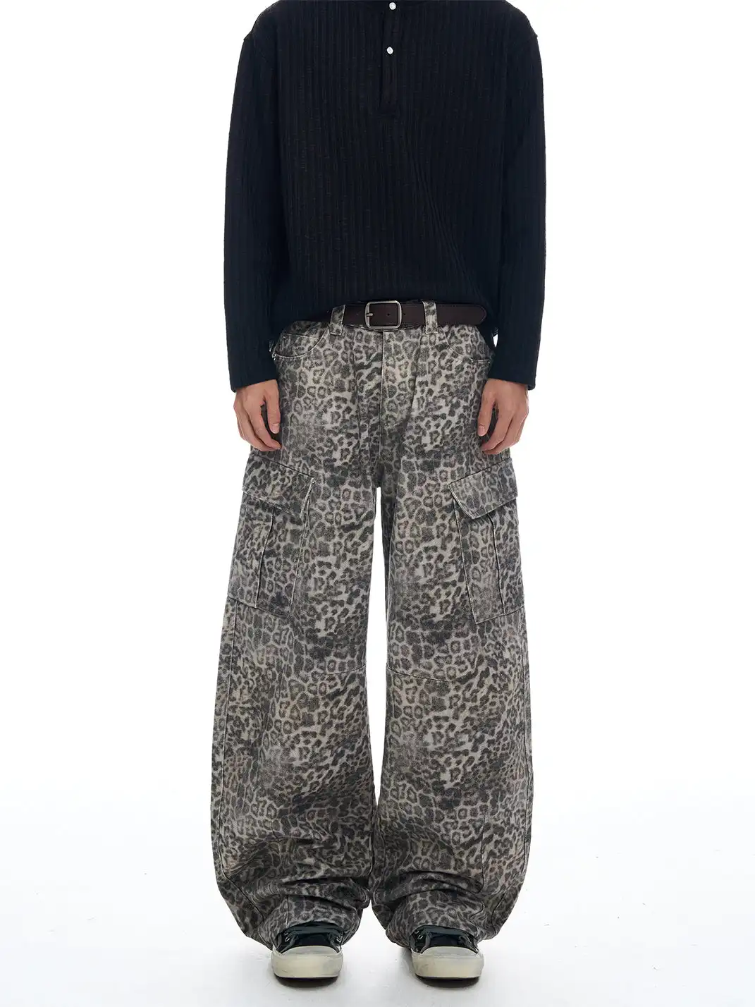 FLYOFF | Leopard Print Wide-Leg Cargo Pants