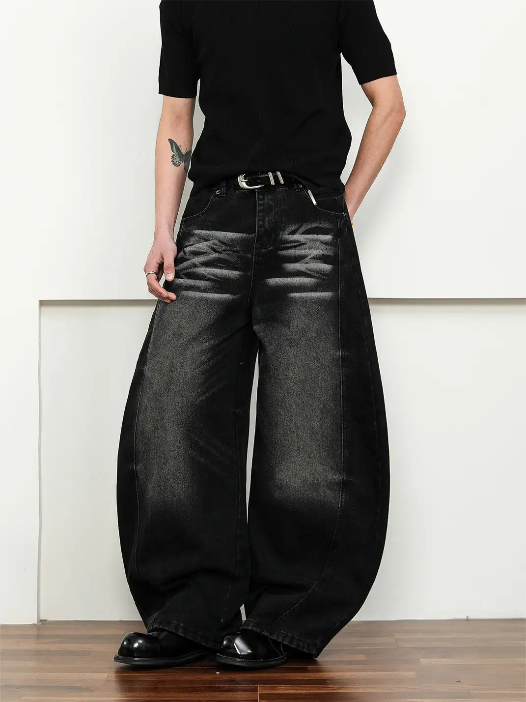FLYOFF | High-Waisted Wide-Leg Distressed Denim Pants