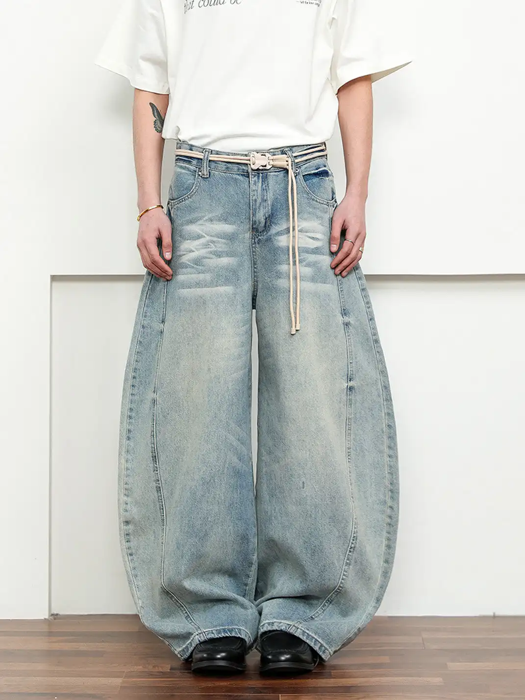 FLYOFF | High-Waisted Wide-Leg Distressed Denim Pants